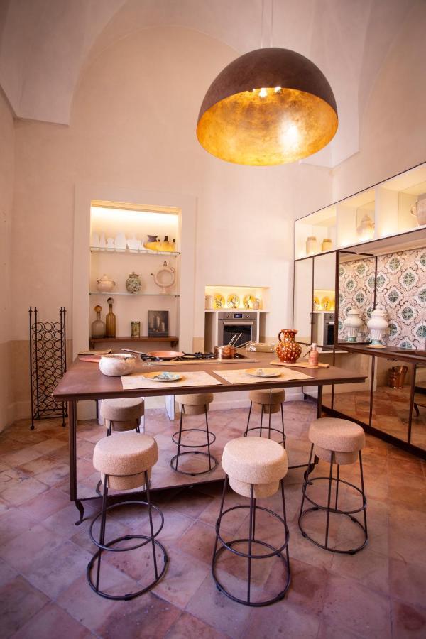 Palazzo Maresgallo Suites & Spa Lecce Zewnętrze zdjęcie