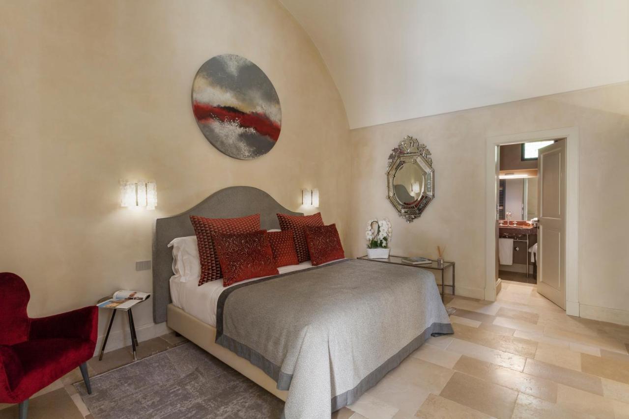 Palazzo Maresgallo Suites & Spa Lecce Zewnętrze zdjęcie