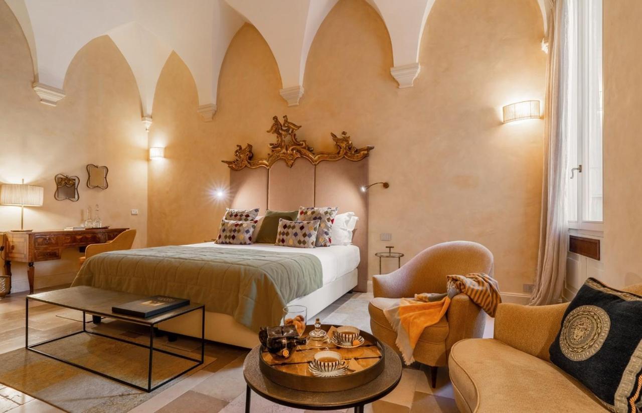 Palazzo Maresgallo Suites & Spa Lecce Zewnętrze zdjęcie